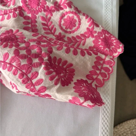 Floral Pink Women's Top! 🌺🌴💕 - Picture 9 of 9